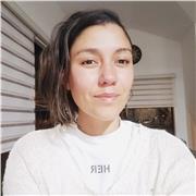 Professeure native, coach bienveillante, français en ligne.